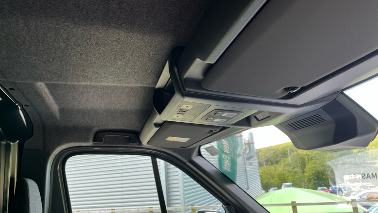 Renault Master Mwb Diesel Fwd MM35 Blue dCi 150 Advance Medium Roof Van